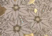 NWT CYNTHIA ROWLEY GORGEOUS WHITE PEARL & GOLD BEADED PLACEMAT TABLE RUNNER 36”
