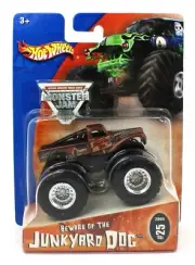 HOT WHEELS 1:64 MONSTER JAM 2004 #25 = Junkyard Dog Monster Truck *NIP*