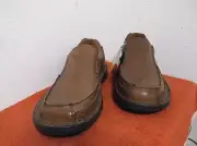 BRAND NEW MEN'S DR. SCHOLL'S BROWN CASUAL SLIP-ON SHOES with LEATHER UPPERS