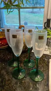 Set Of 4 Luminarc Emeraude Green Champagne/Wine Flutes Glass Made In France 6oz