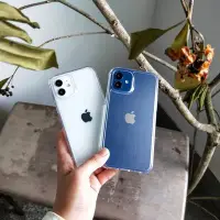 在飛比找Yahoo!奇摩拍賣優惠-現貨 送玻璃貼+極地冰岩殼 iPhone 12手機殼11 P