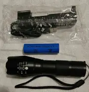 10000LM CREE XM-L T6 LED Flashlight Zoomable Waterproof