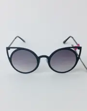Foster Grant 100% UVA-UVB Protection, Black Sunglasses For Women Cat Eye, (NEW)
