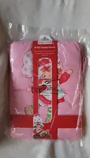 Strawberry Shortcake laptop sleeve