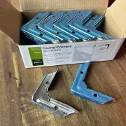 Coolaroo 25mm Aluminium Flyscreen Corner Stake Pack Box Of 50 465957