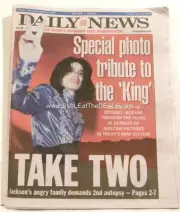 MICHAEL JACKSON NEW YORK DAILY NEWSPAPERS LOT of (8) KING of POP DEATH LOT
