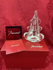 NIB FLAWLESS Unique BACCARAT France Glass NOEL TWIST Crystal CHRISTMAS FIR TREE