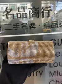 在飛比找Yahoo!奇摩拍賣優惠-名品商行 2手名牌 SWAROVSKI 超美 金色水鑽晚宴包