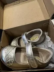 Clarks Myra Gold Size 6 Width E Shoes