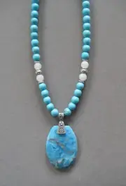Pretty Blue and Gray Crazy Lace Agate Pendant Necklace with Turquoise Beads