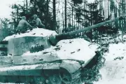 WW II Usa Photo -- Soldier Pass Knock Out Tiger Tank II