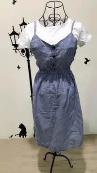 在飛比找Yahoo!奇摩拍賣優惠-藍白條紋兩件式洋裝