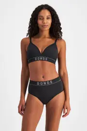 [Bonds] Bonds Women's Bloody Comfy™ Period Retro Hi Hi Moderate Brief in Black Size: 18, Moisture-Wicking 18 Black