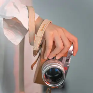 攝影背帶 cam-in真皮牛皮單反微單相機背帶復古文藝適用于富士索尼肩帶掛脖【HZ64414】