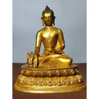 在飛比找蝦皮購物優惠-純銅鎏金佛像 釋迦牟尼藥師佛一尊居家恭請供奉佛像擺件 神像擺