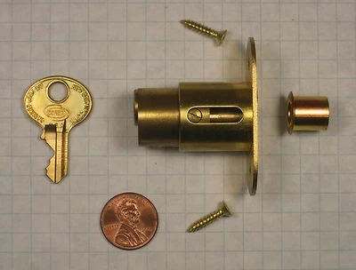 CORBIN #02290 SLIDING DOOR LOCK, 7/8" LENGTH, SATIN BRASS, KEY #4T168