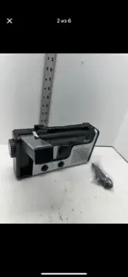 SOLAR POWERED RADIO FM/MW (AM) SHORTWAVE SW1/SW2 DYNAMO CHARGING LED #F1