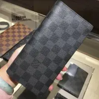 在飛比找蝦皮購物優惠-二手 LOUIS VUITTON LV 男士 錢包BRAZZ