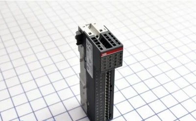 1TNE968902R2102 ABB Programmable Logic Controllers DI562, AC500-eCo I/O Module,