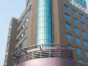 格林豪泰宜春市高安市瑞州商務酒店GreenTree Inn YiChun GaoAn RuiZhou Business Hotel