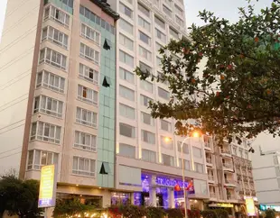 寧靜海酒店Truong Hotel