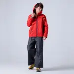 OUTPERFORM 奧德蒙 揹客 PACKERISM 夾克式背包款衝鋒雨衣(搭配深灰防水寬褲) 緋紅 兩件式雨衣