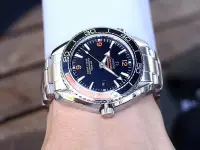 在飛比找Yahoo!奇摩拍賣優惠-二手全新錶帶勞力士手錶金殼鑽圈 日曆型系列滿天星鑲鑽電鍍18