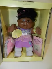 CABBAGE PATCH BABIES CARVEL ICE CREAM DOLL SCENTED AFRICAN AMERICAN NEW 2007