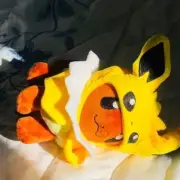NEW Pokemon Jolteon Eevee Evolution Kid Poncho Nintendo Game Anime 8in Doll Toy