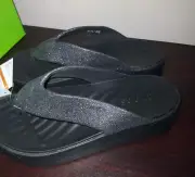 Crocs Getaway Sandals Size 7 Women's Flip Flops Platform Thong Comfort Black