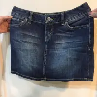 在飛比找蝦皮購物優惠-Levi's 短裙