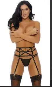 Forplay Stud in My Way Garter Belt