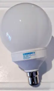 Nelson Superior Florescent Lamp Bulb Bayonet Warm White Sphere 240V 20W=100W