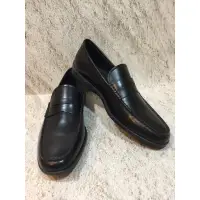 在飛比找蝦皮購物優惠-TOD’S 橫條裝飾豆豆鞋 👞正品🎩 實品拍攝🎬 S01