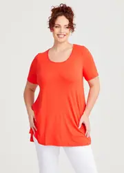 [Taking Shape] Taking Shape Bamboo Base Short Sleeve Top Size 16 in Fiesta - Plus Size Women's Basics Fiesta