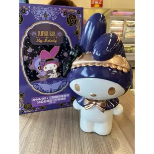 ［現貨當日出貨］🚚ANNA SUI x 三麗鷗明星聯名 公仔 存錢筒 電腦包 滑鼠墊 娃娃 化妝包 跨界聯名 限定收藏