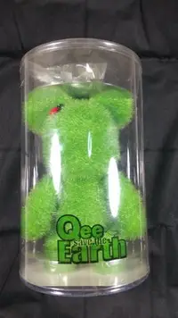 在飛比找Yahoo!奇摩拍賣優惠-Love Green 8 Inch Bear Qee 8吋公