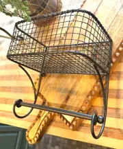 Wall Mount Metal Wire Fruit Vegetable Produce Wire Storage Basket Kitchen spices
