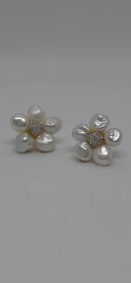 Freshwater 7mm Petals Cultured Pearl Flower Diamonds 14K W Gold Studs Earring