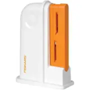 Fiskars 198620 Universal Desktop Scissors Sharpener New in Box!