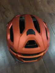 Giro Manifest Spherical Adult Matte Orange Medium (55–59 cm) No Box !!!