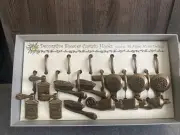 Bronze 12 METAL Gold Hairspray Brush Toothpaste Blow Dryer Shower CURTAIN HOOKS