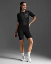 Aero Hex Sleeved Trisuit, 2XU, XS, Black/White, Female