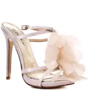 NIB Ziginy Zigi NY White Nude Satin Chiffon Ruffle Bride Bridal Heels