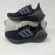 Women's Adidas Ultraboost 22 Black Running Shoes / GX5587 / size 5.5