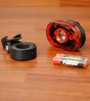LED REAR BICYCLE BIKE BLINKY FLASH/STEADY LIGHT 0.5 WATTS SUPER BRIGHT RED NEW