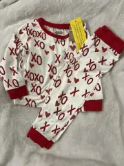 NWT Mud Pie Pajamas Valentines Day Hugs & Kisses 4T