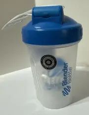 Blender Bottle 20oz Classic W/ Whisk BLUE Gym Workout Health Drink Clip Strip