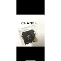 在飛比找蝦皮購物優惠-chanel 手環 手鏈 化妝品贈品