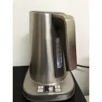 🍄二手/新光三越購🍄ELECTROLUX 伊萊克斯 設計家系列溫控電茶壺 EEK7804S 快煮壺/電茶壺/不鏽鋼/溫控